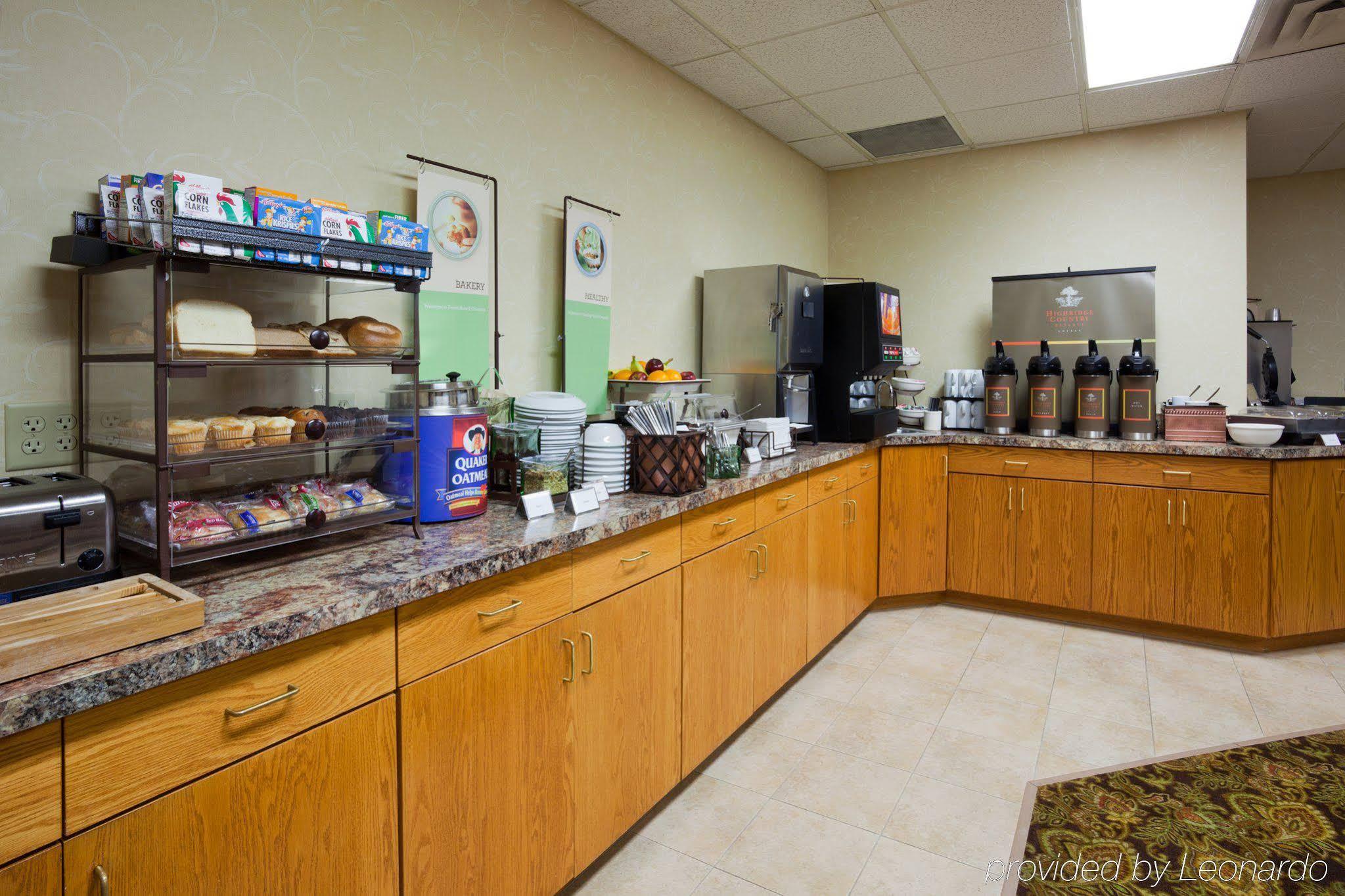 Country Inn & Suites By Radisson, Watertown, Sd Dış mekan fotoğraf