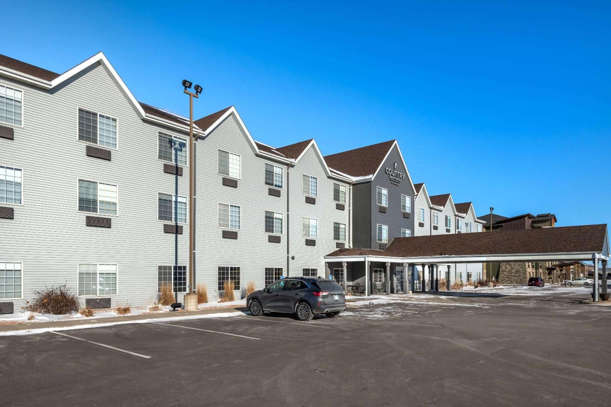Country Inn & Suites By Radisson, Watertown, Sd Dış mekan fotoğraf
