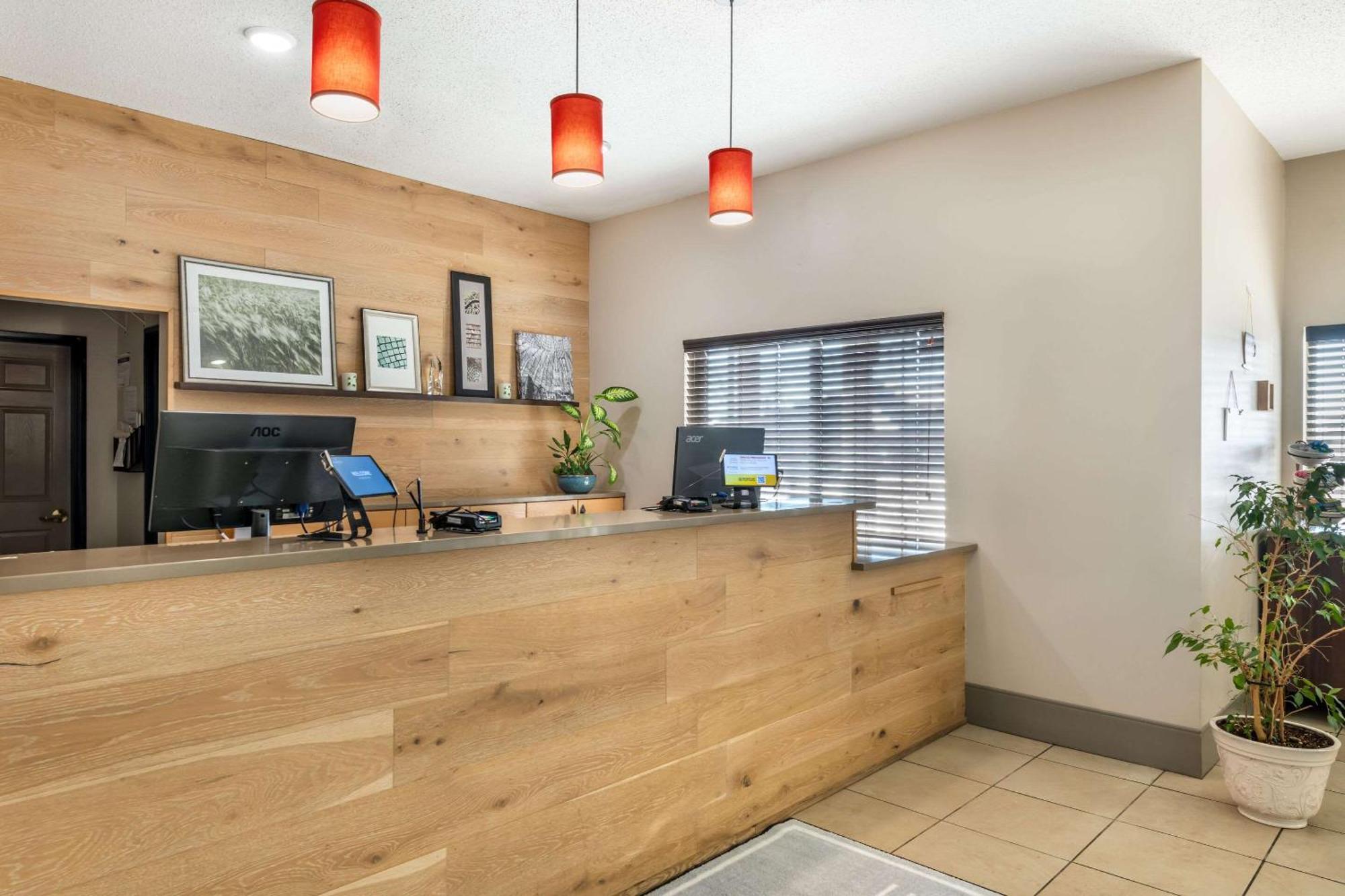 Country Inn & Suites By Radisson, Watertown, Sd Dış mekan fotoğraf