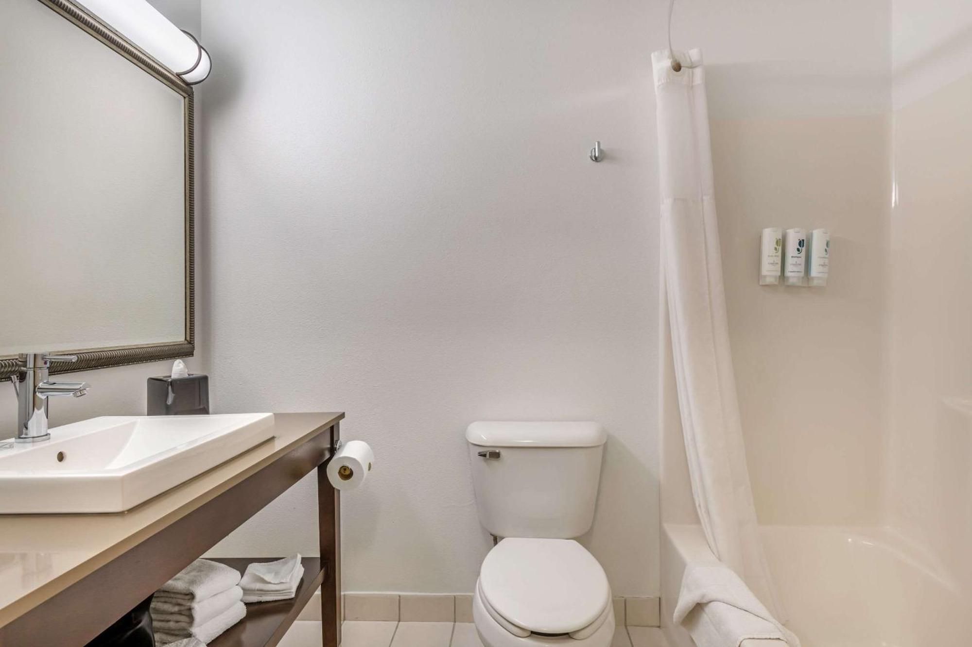 Country Inn & Suites By Radisson, Watertown, Sd Dış mekan fotoğraf