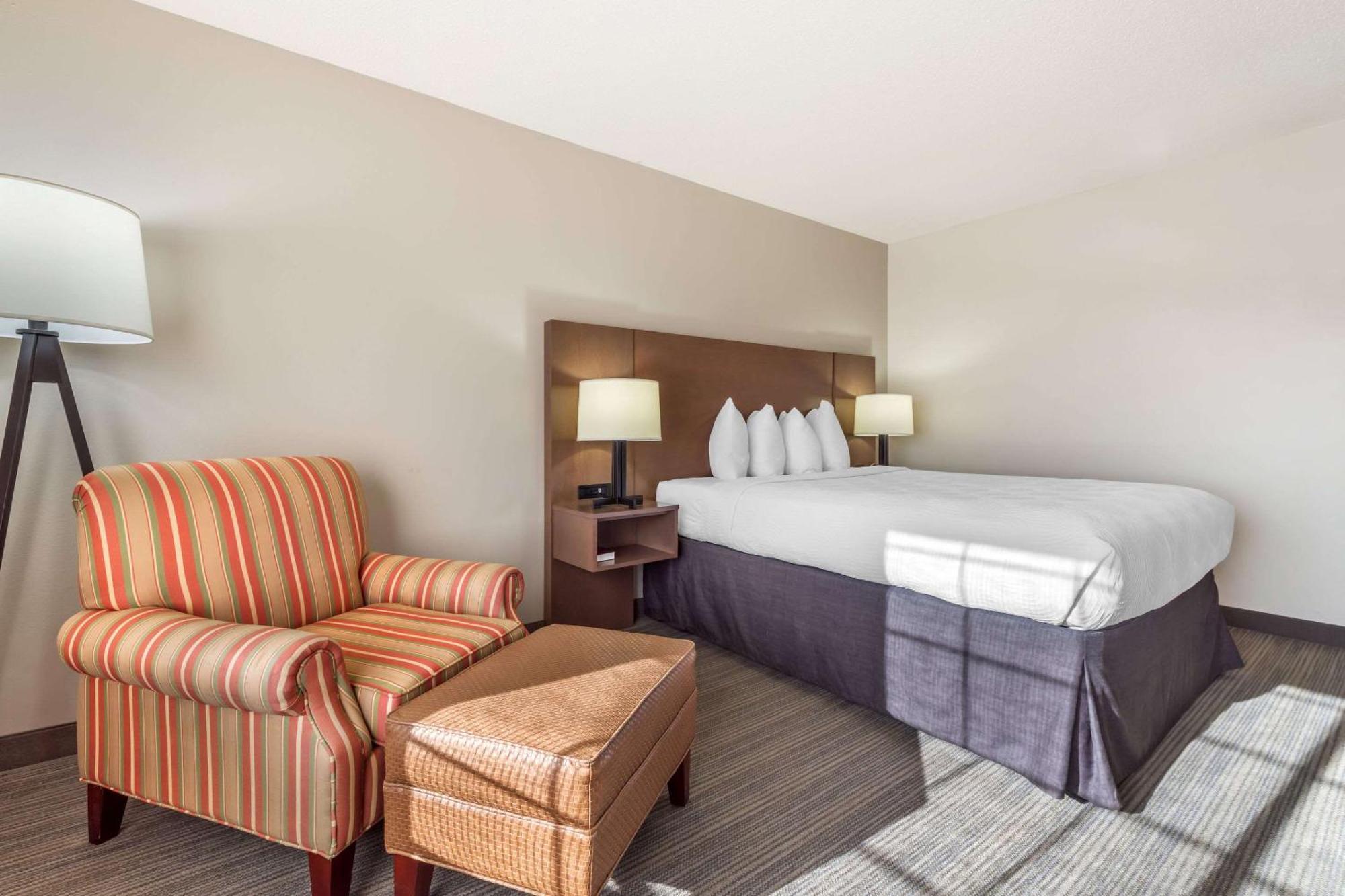 Country Inn & Suites By Radisson, Watertown, Sd Dış mekan fotoğraf