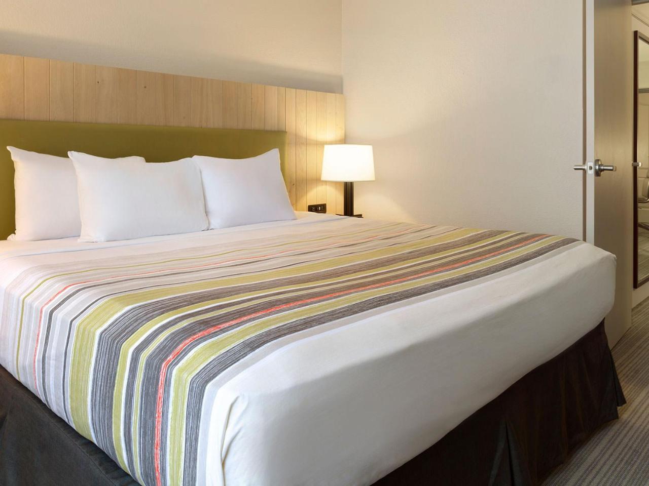 Country Inn & Suites By Radisson, Watertown, Sd Dış mekan fotoğraf